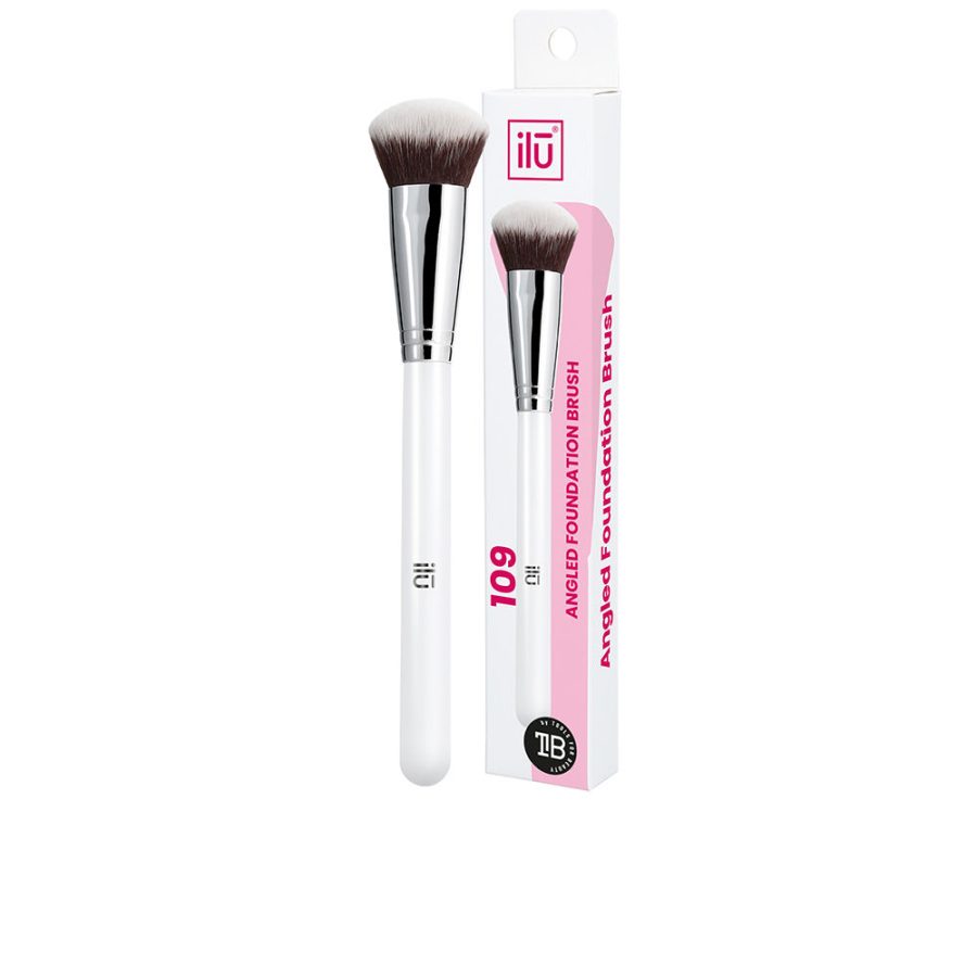 IlŪ FOUNDATION angle brush #109 1 u