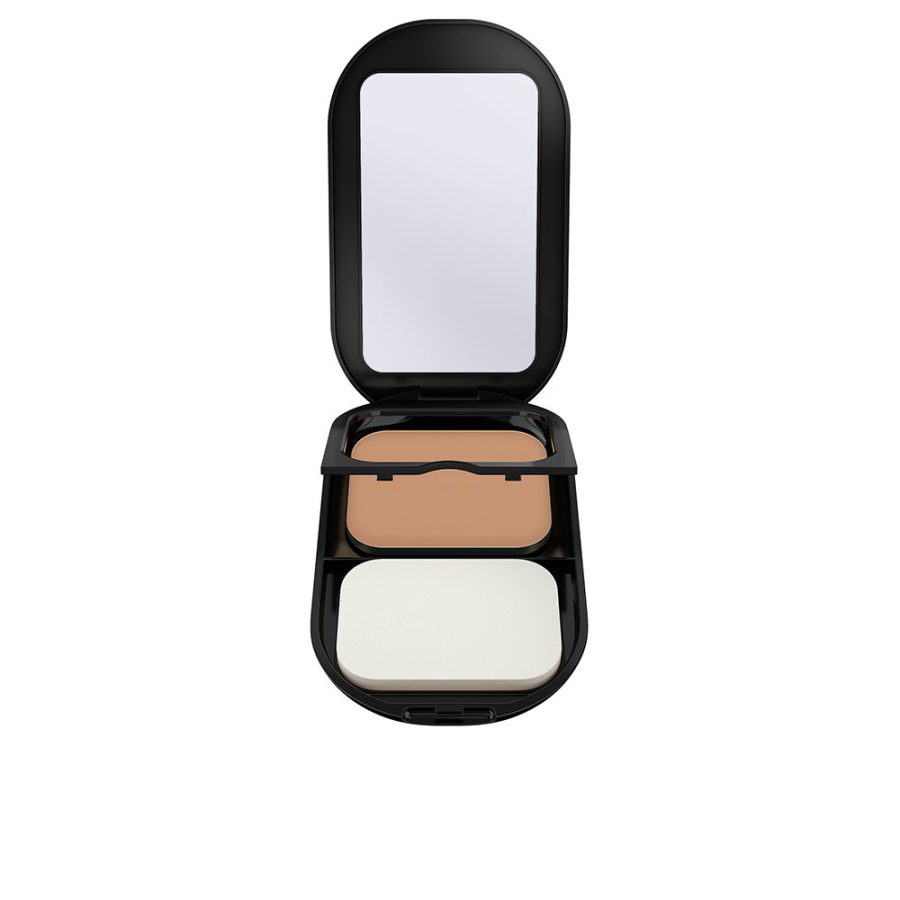 Max factor FACEFINITY COMPACT rechargeable makeup base SPF20